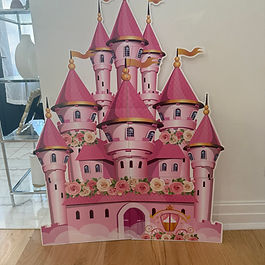 Props & Themed Decor