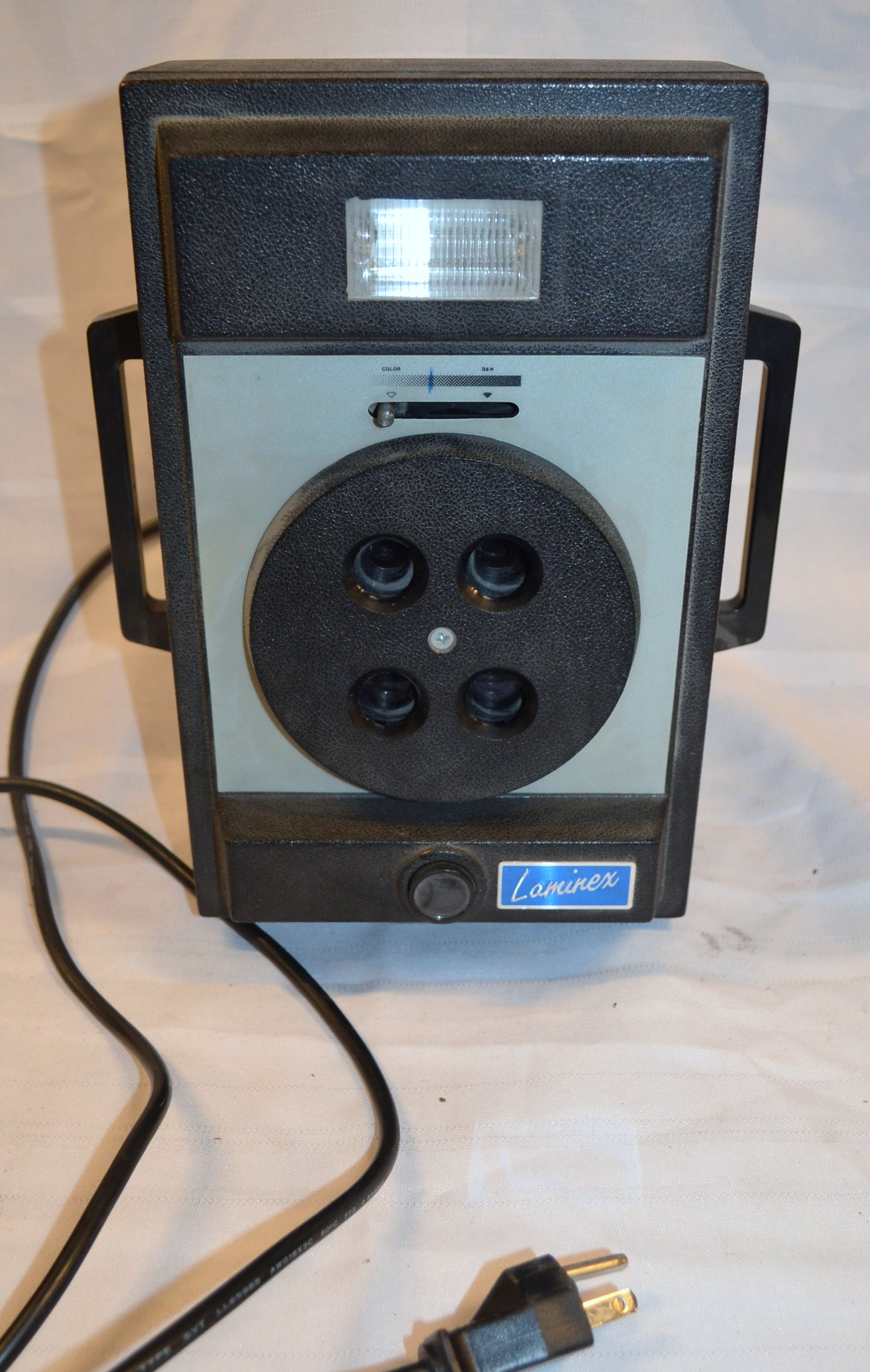 Luminex mug shot camera