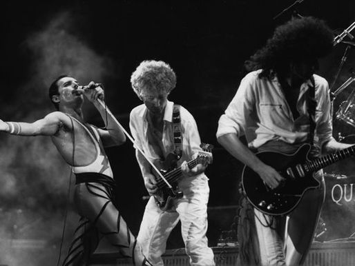 Estudiar a los Grandes del Rock Clásico: El Camino para ser un Músico Integral
