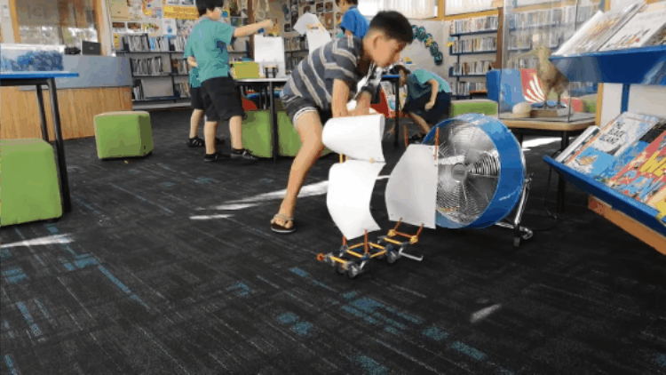 giphy (2).gif