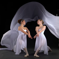 Danse 240