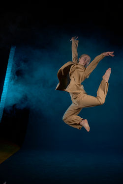 Danse 580