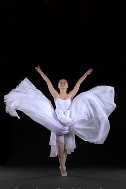 Danse 230