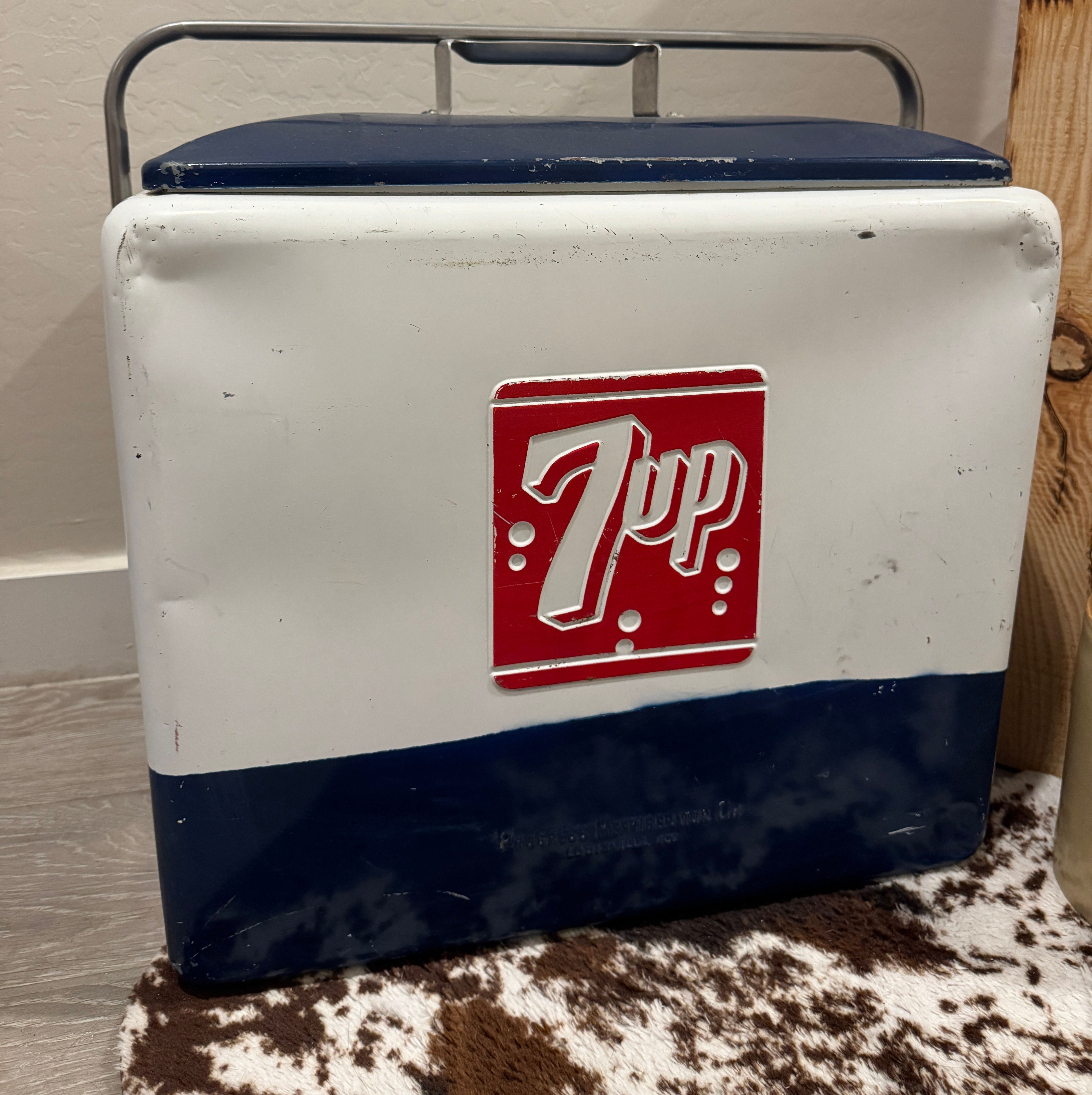 Vintage 7UP Cooler