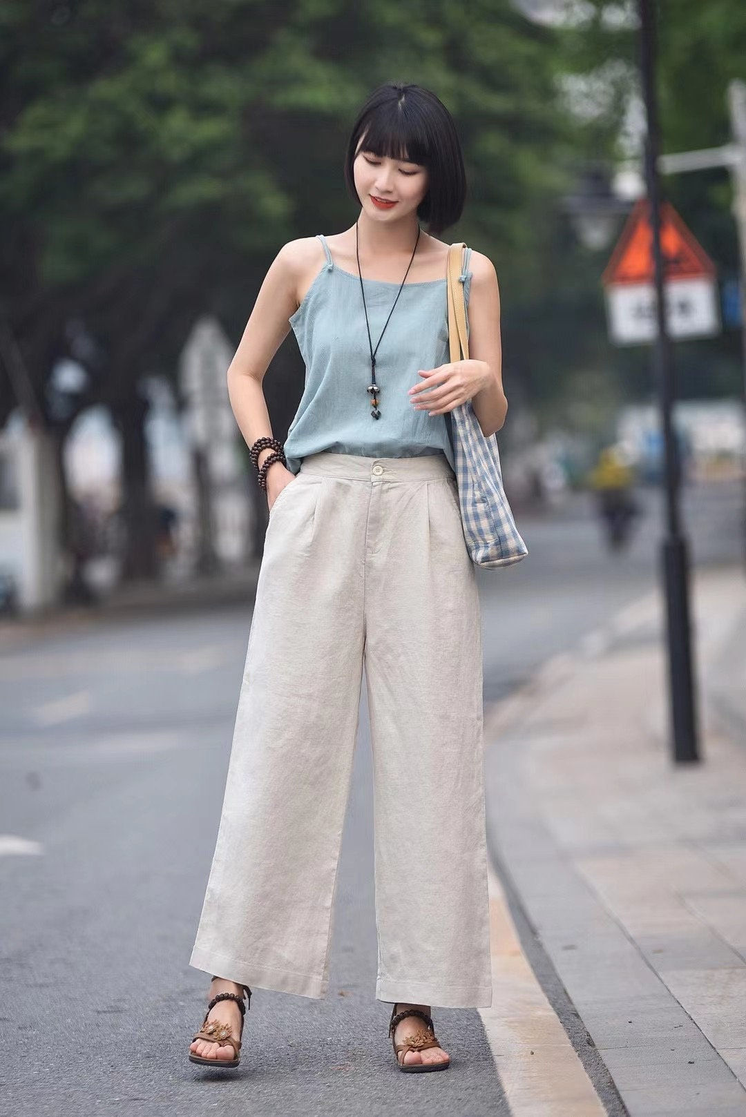 Summer Autumn Wide Leg Linen Light Khaki Pants Model