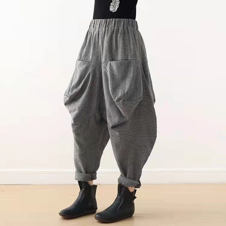 Thumbnail: Women Vintage Loose Pants Trousers side