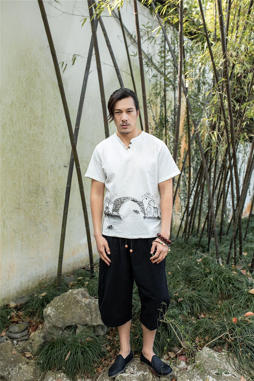 Thumbnail: Summer men's linen shorts