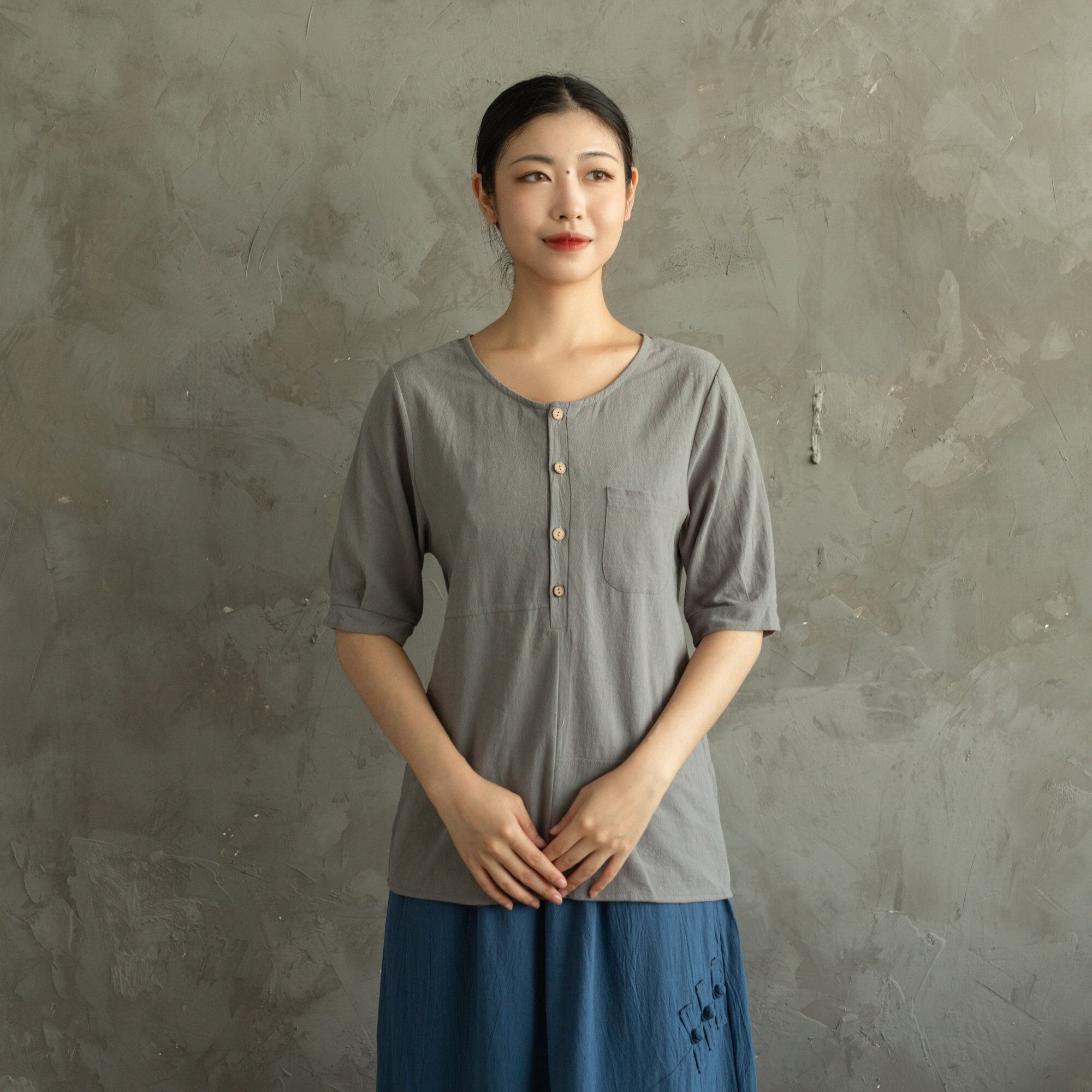 Women's Half Sleeves Casual Top