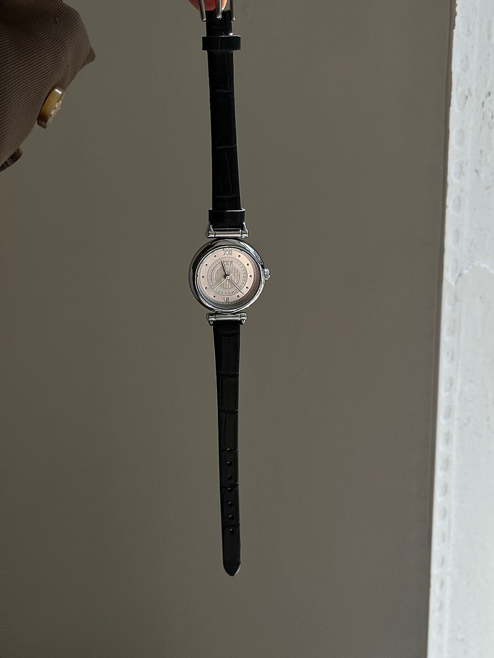 Thumbnail: IEKE Cecília Watch