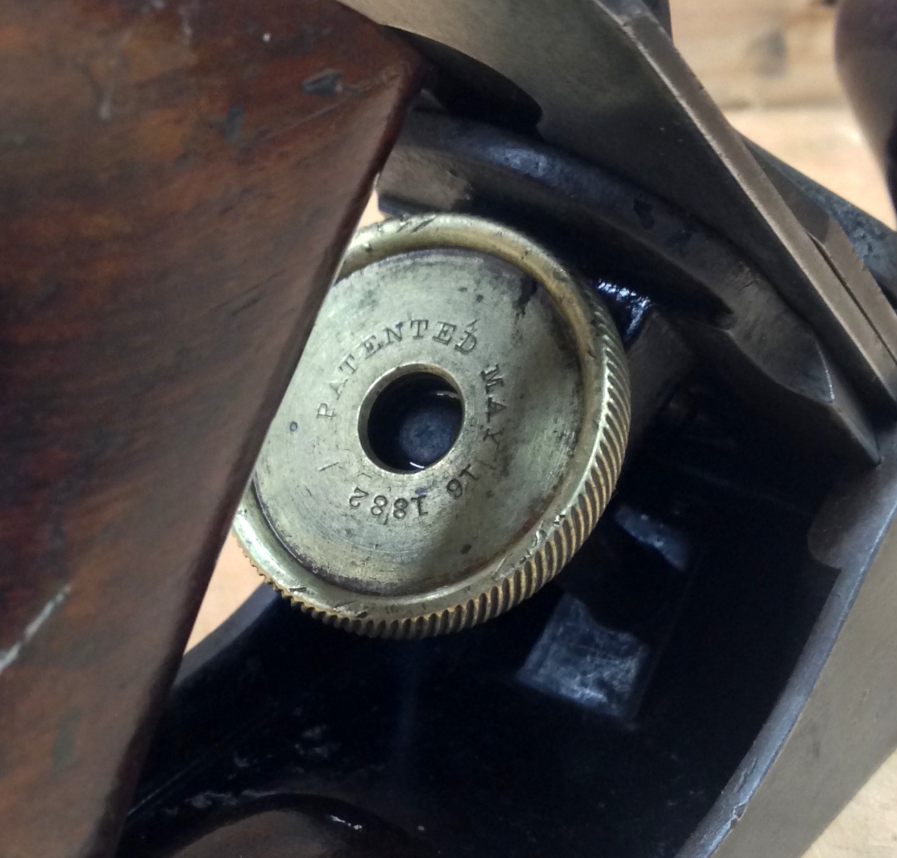 Meriden Maliable Iron Co Smoother