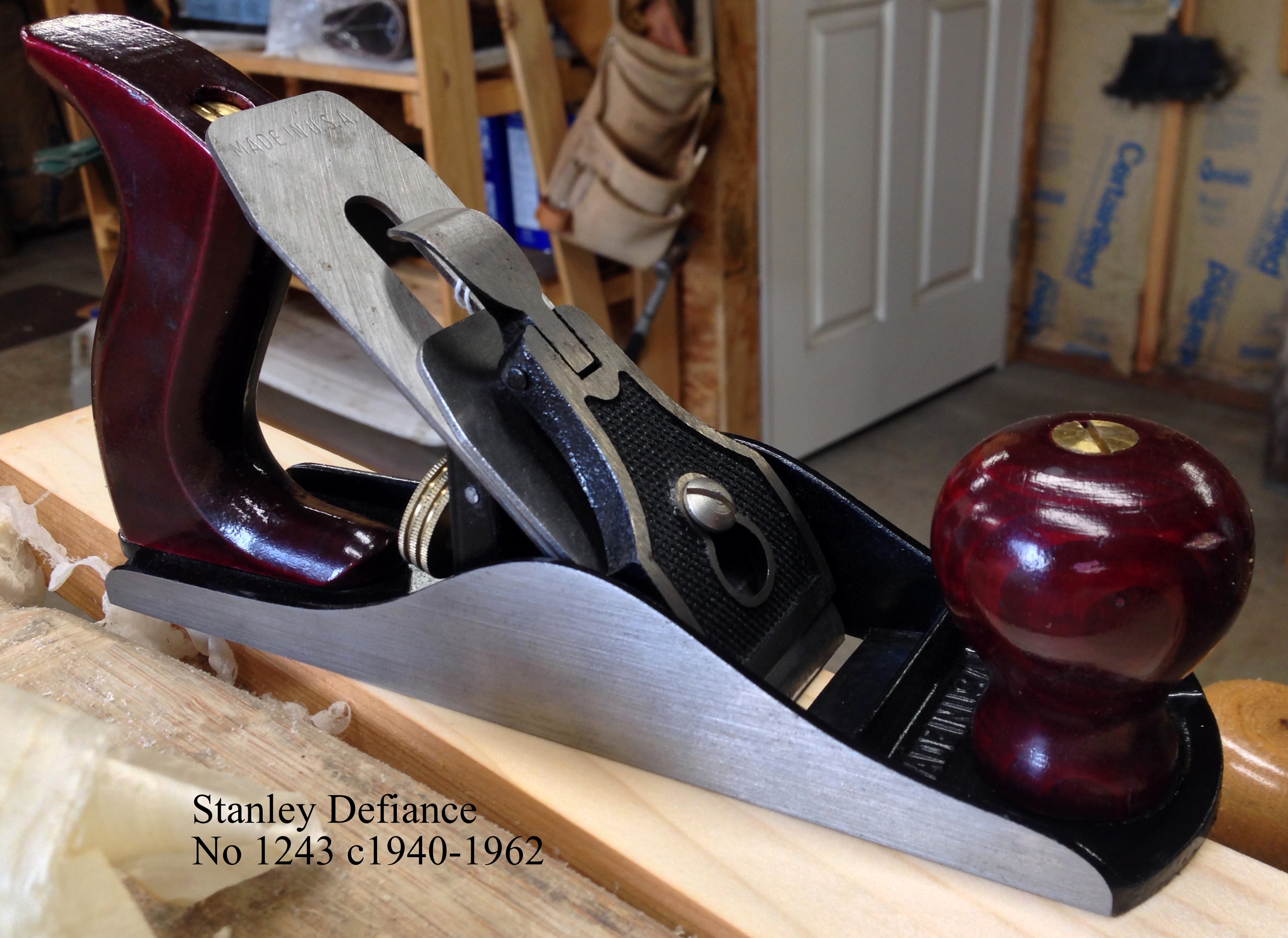 Stanley Defiance 1243