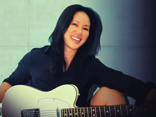 Woman, Music, Musician, Artist, Singer, Guitar, Rock, Acoustic, Strumming, Singer, Riff, Shirt, Vintage, Picture