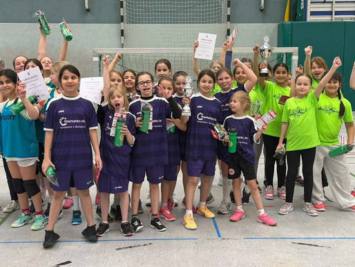Mädchenhandball: Grundschulen küren erste Stadtmeisterinnen