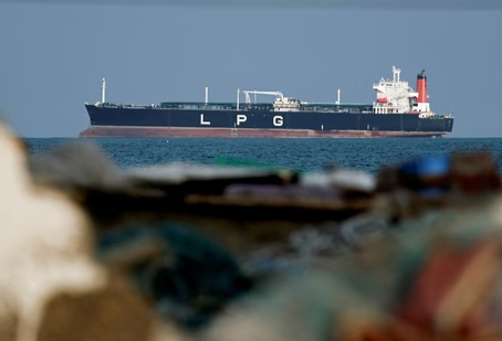 India Clarifies No “Blanket Arrangement” With Iran for Ship Passage Through Strait of Hormuz