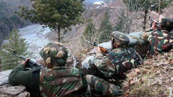 Pakistan violates LoC ceasefire in Jammu Kashmir | India Today