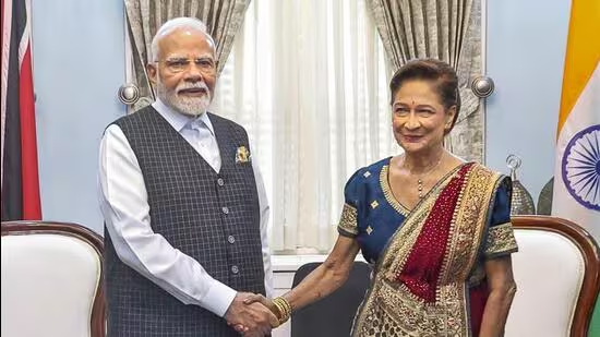 Prime Minister Narendra Modi and his Trnidadian counterpart Kamla Persad-Bissessar (PMO) | Hindustan Times