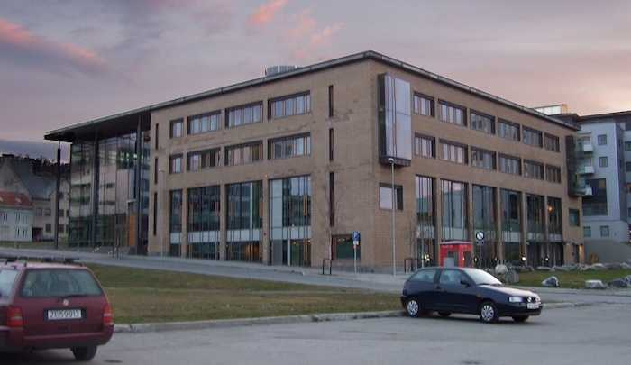 Hålogaland lagmannsrett (Troms district court) in Tromsø by Harald Groven, Creative Commons Attribution-Share Alike 3.0 | Jihad Watch