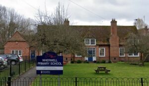 UK: School alters festive pantomime to omit Christmas references in consideration of Muslim sensitivities