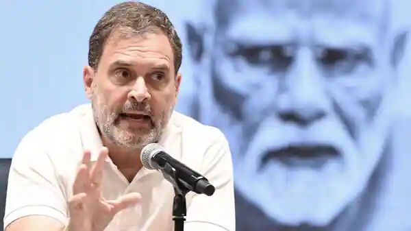 LoP in the Lok Sabha and Congress MP Rahul Gandhi addresses a press conference, at AICC HQ, in New Delhi, India, on Thursday, August 7, 2025. (Hindustan Times) | LiveMint
