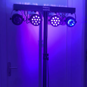 Jeu de lumière sur pied 18€