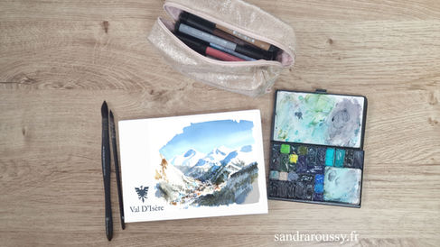 Illustration sur mesure à l’aquarelle du Blizzard de Val d’Isère – interprétation artistique d’un paysage de montagne pour un projet hôtelier, œuvre originale de Sandra Roussy