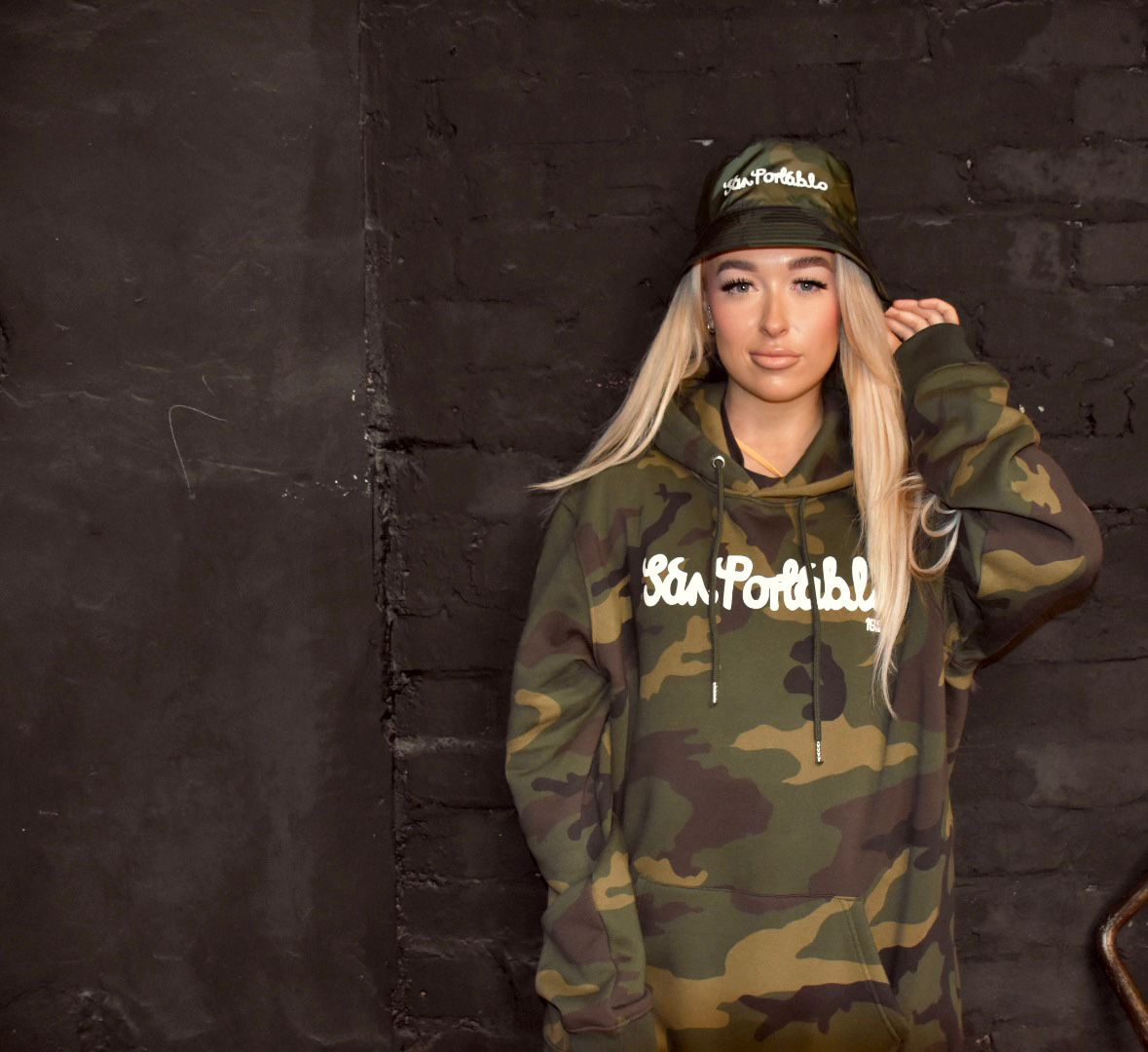 San Portablo Lightweight Camo Bucket