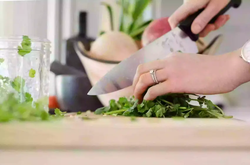 10 foods every nutritionist keeps in the kitchen content media