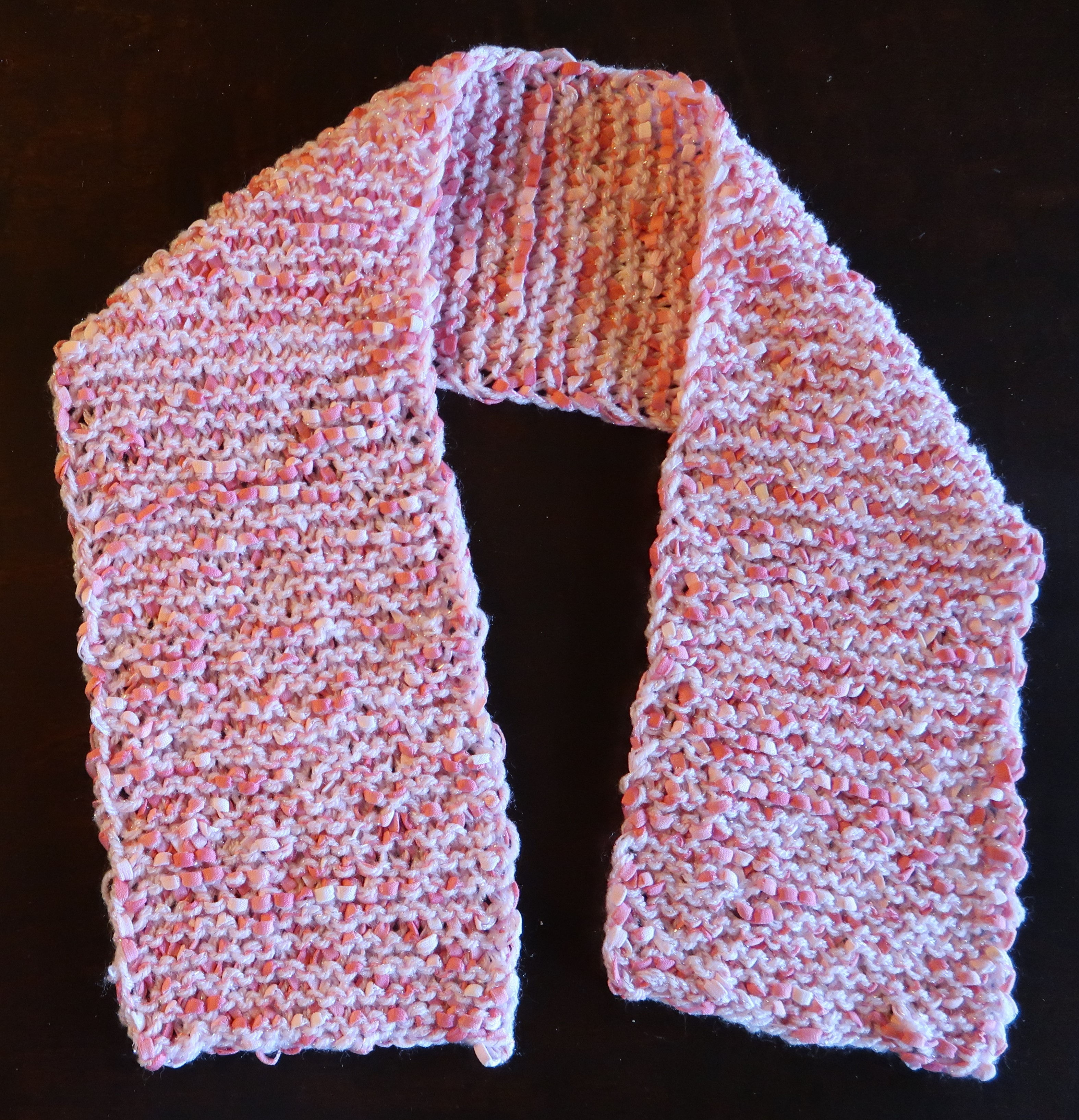 Skj10: Skjerf, 14x100cm. Rosa.