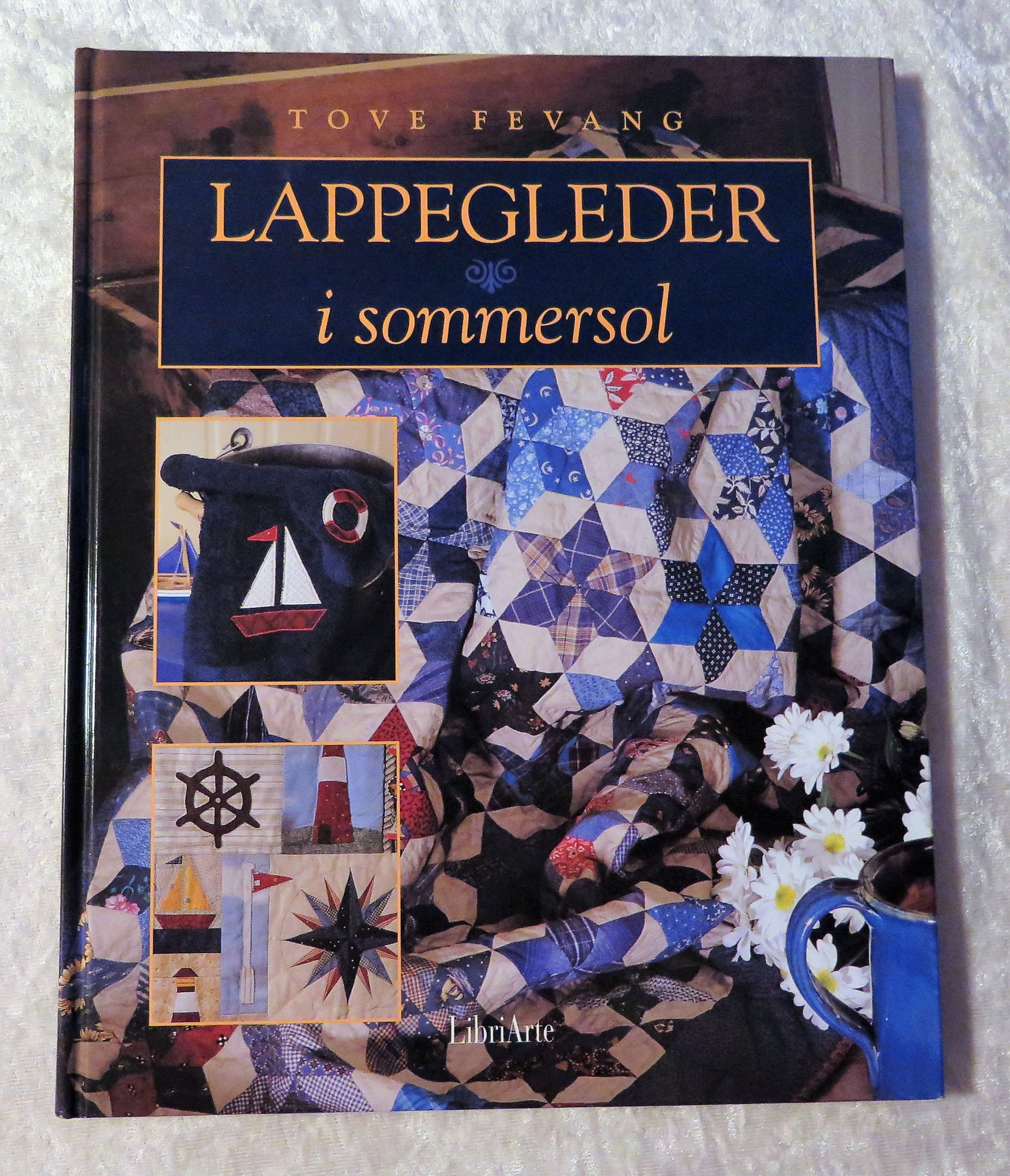 39: Lappegleder i sommersol. Tove Fevang.