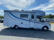 2023 Renegade Vienna 25VRMC (48)
