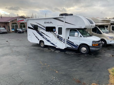 2022 Echelon LC, Murphy Bed!