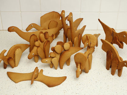 Gingerbread dinosaurs
