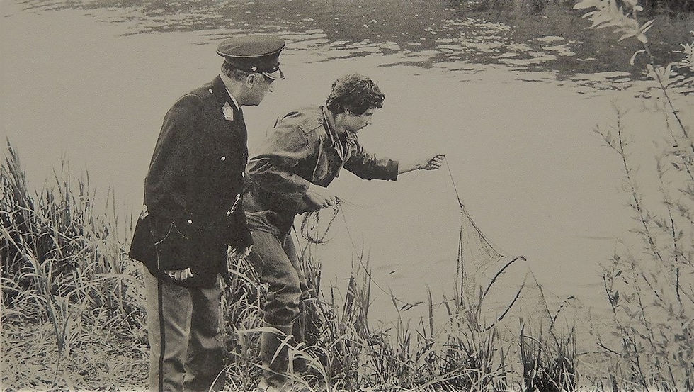 placing a fish trap
