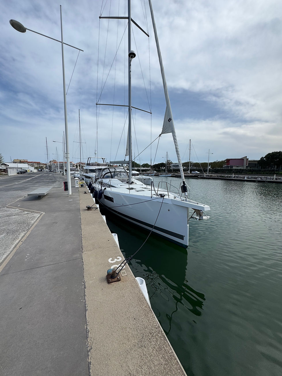 Jeanneau 60 delivery