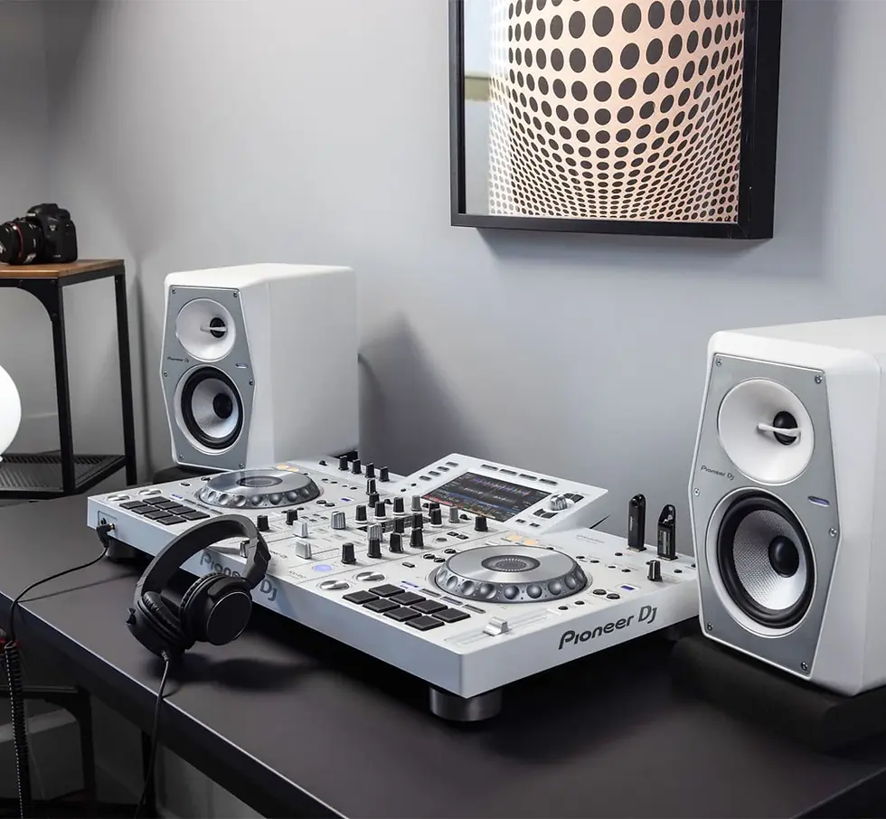 Miniatura: Pioneer DJ VM-50-W 60W Powered Studio Monitor with 5.25" Woofer, White