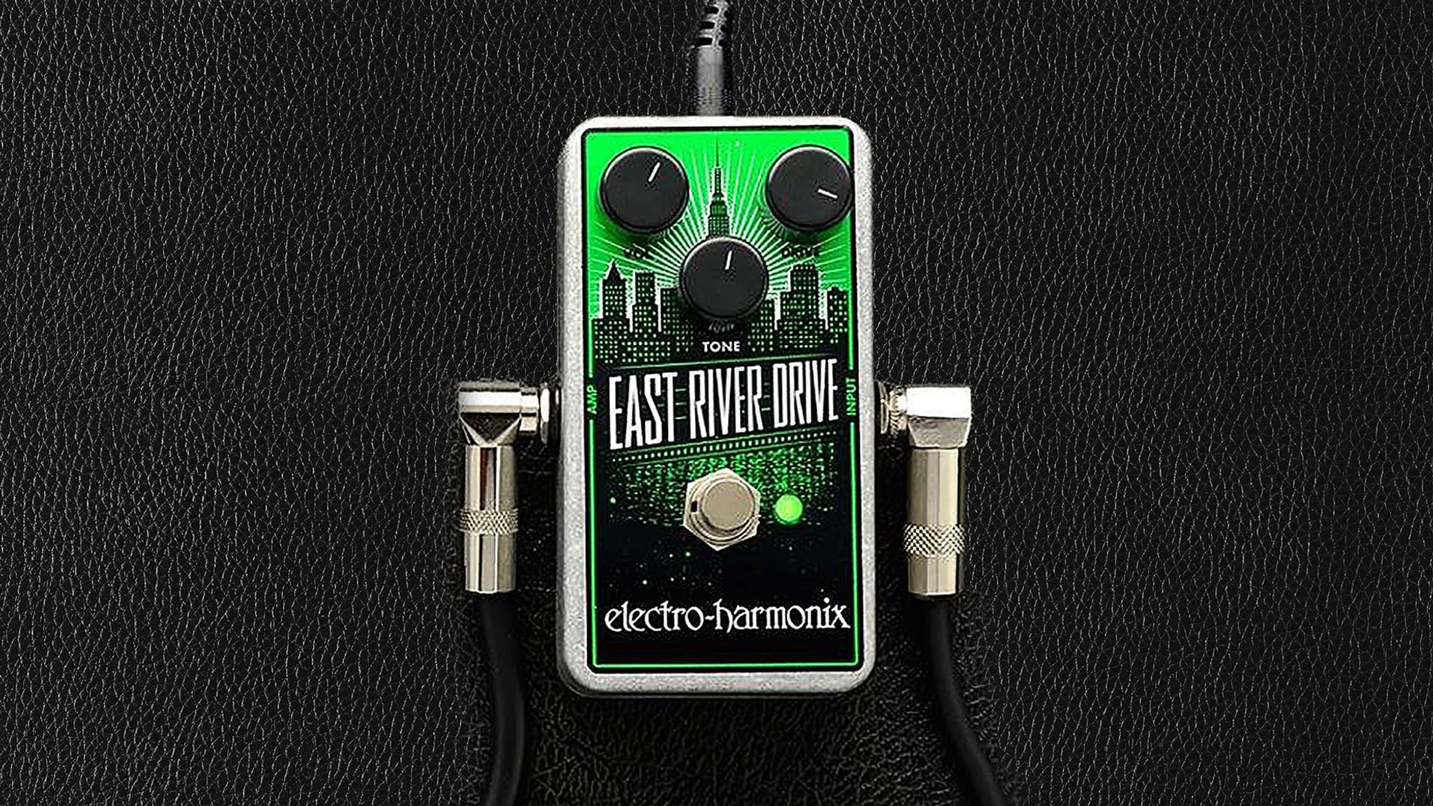 EHX East River Drive Overdrive Pedal: Classic Mid-Focused New York Crunch