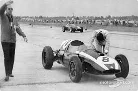 US 1959; Brabham Pushes Car to the Line to Secure Championship Title