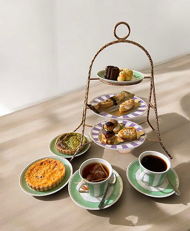 Tea set from Reinette Café & Pâtisserie