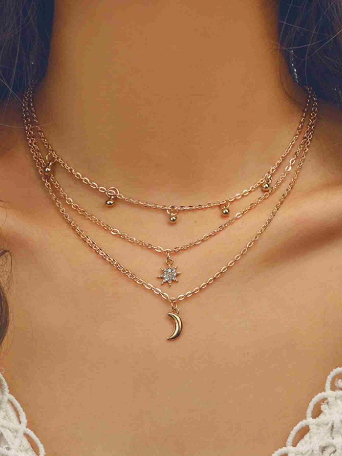 Collar triple de luna y estrella
