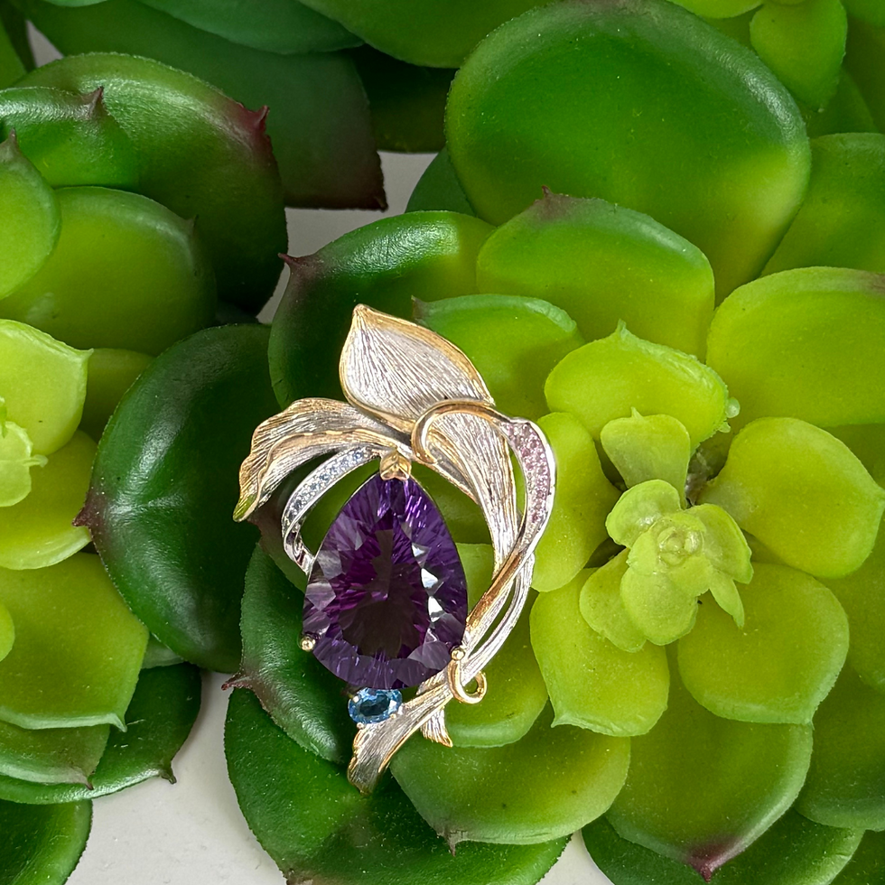 Thumbnail: Amethyst Magnifique Pendant