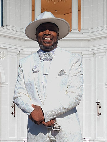 Botail Neckwear in White