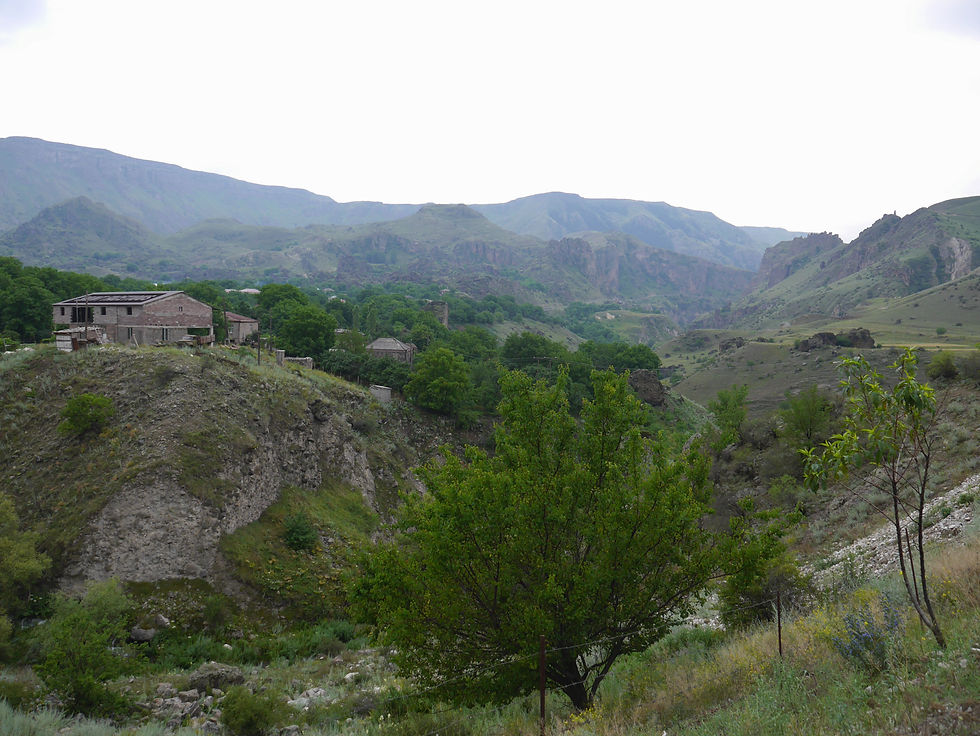 Vardzia Guest House