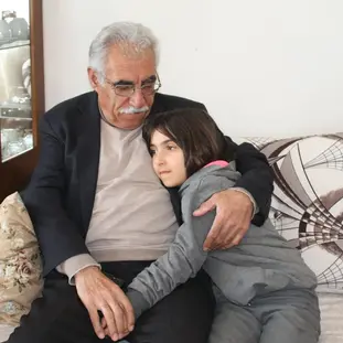 Celal İmre: Kızını Okutmak İçin Köyün Kaderini Değiştiren Baba