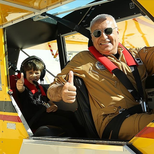 Dede ile torunu Sivrihisar'da gösteri uçuşu yapacak