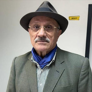 75 yaşındaki mühendis Kocaeli-İstanbul arasında eğitim aşkına mekik dokuyor