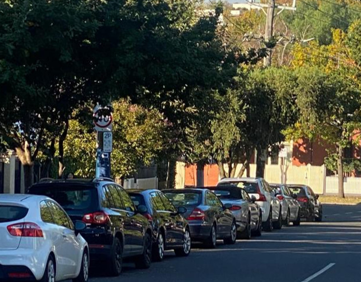 Armadale busy streets with cars