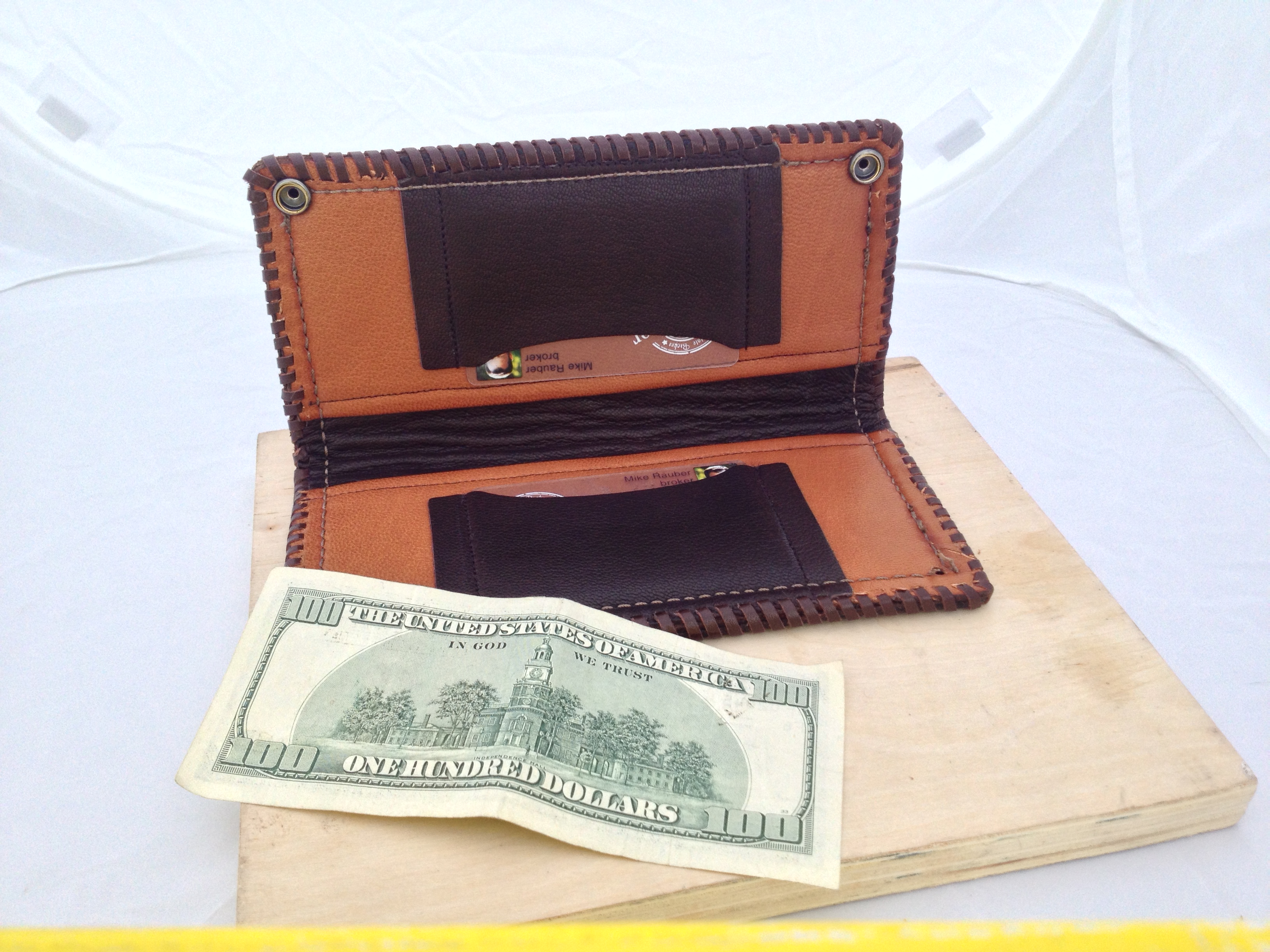 Cecelias Custom Wallet Interior