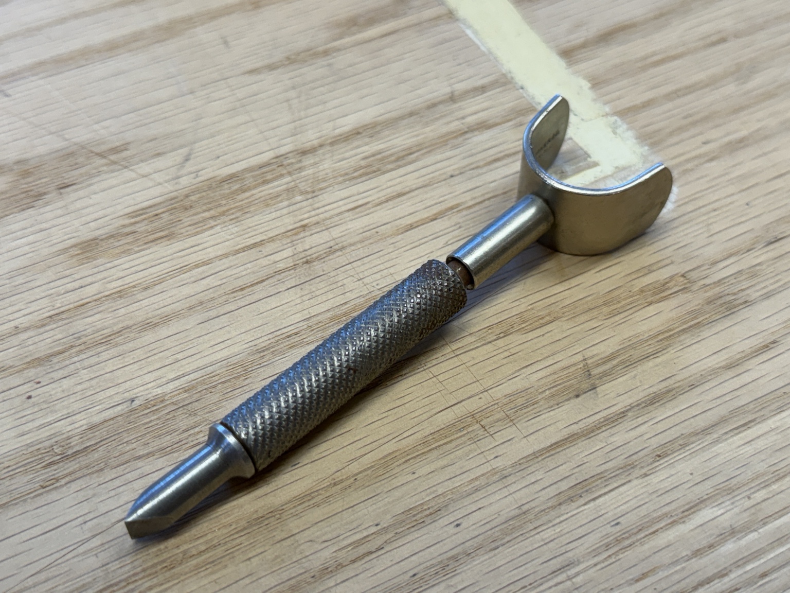 Vintage C.S. Osborne Swivel Knife — detail 1
