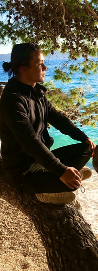 meditation-urgen-arbre.png