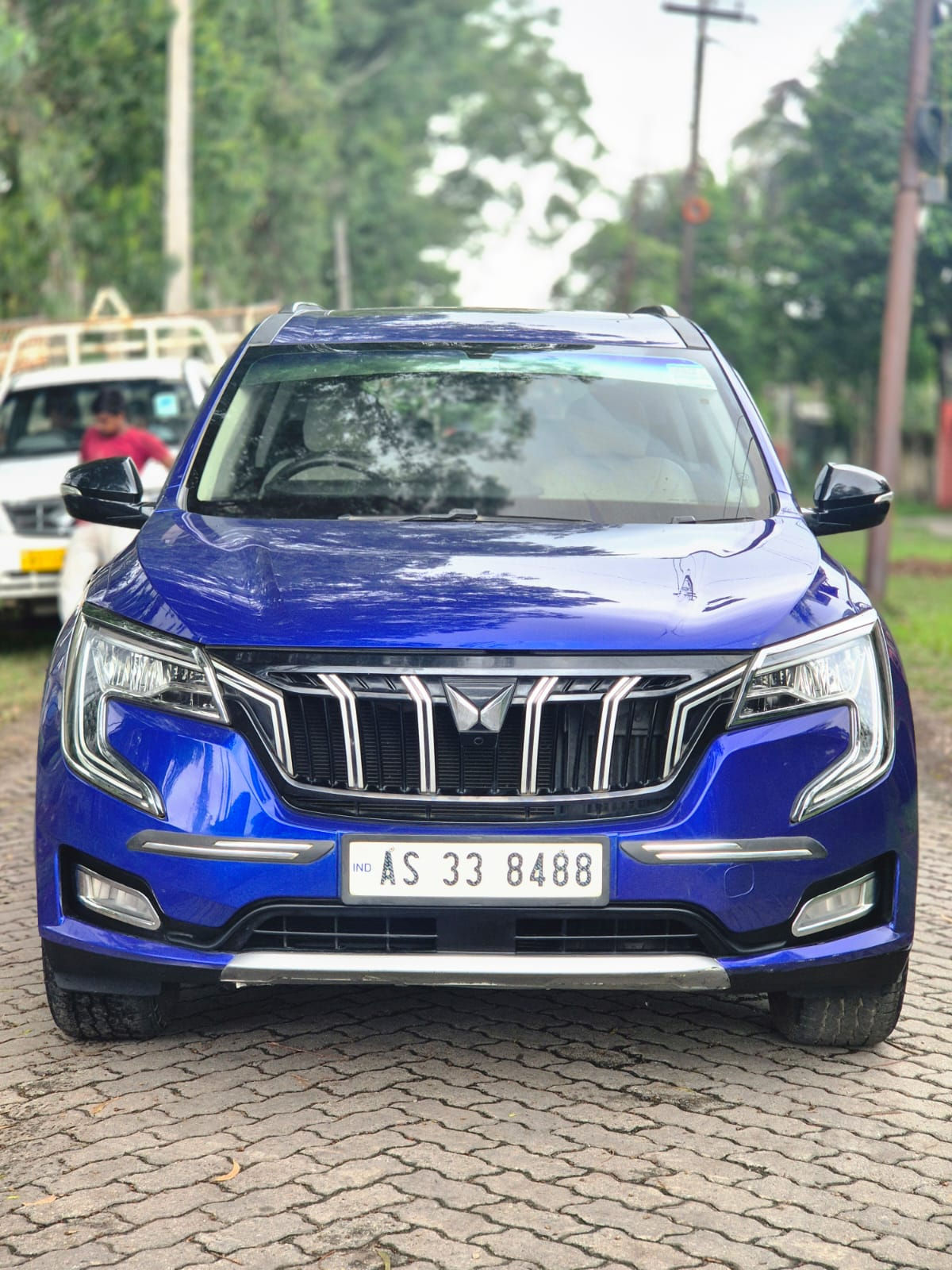 XUV 700 AX5(DIESEL)